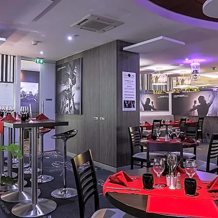Mercure Palais Des Congres فندق 4*