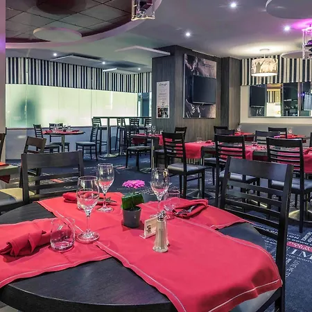 Hotel Mercure Palais Des Congres 4*