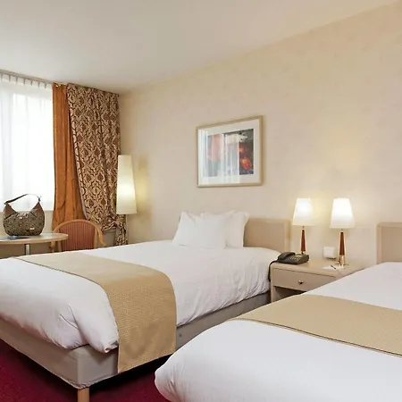Hotel Mercure Place Des Congrès 4*
