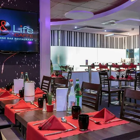 Mercure Palais Des Congres 4*