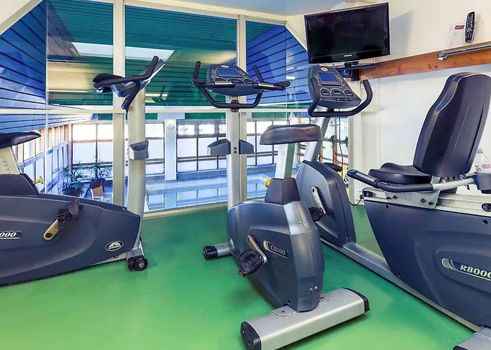 Hotel Mercure Palais Des Congres 4*