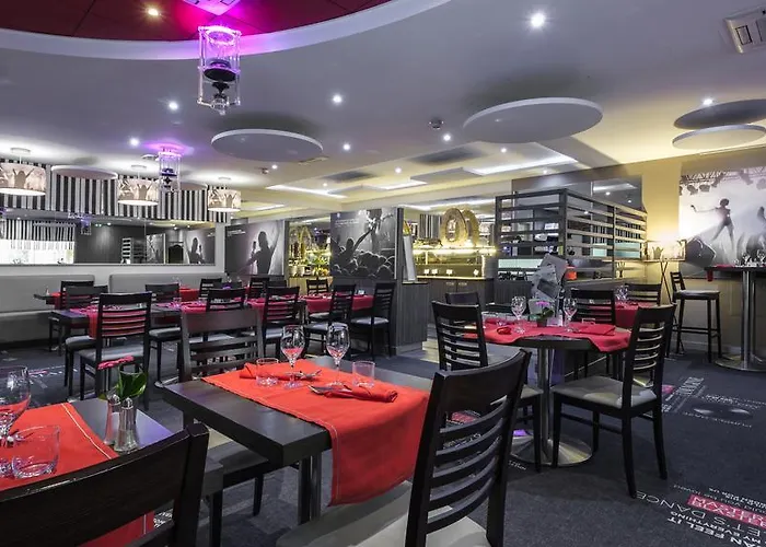 Mercure Palais Des Congres 4*