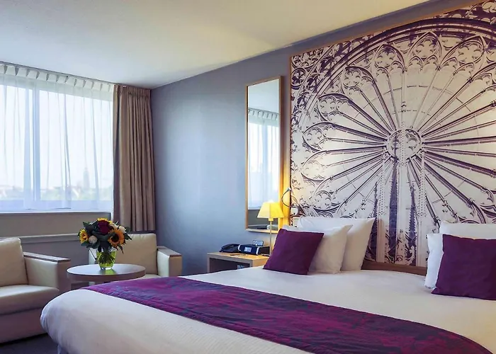 Mercure Palais Des Congres 4*