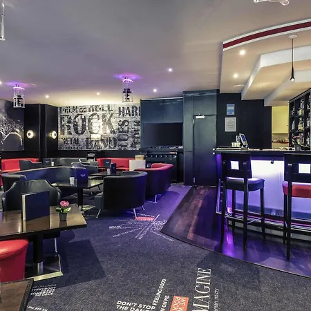 Mercure Place Des Congrès 4*